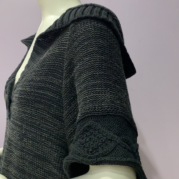 SOLD YEY !! FREE PEOPLE BLACK Poncho ! - Picture 3 of 11